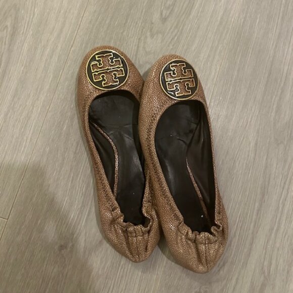 TORY BURCH "Reva" Coconut Brown Stingray Leather Ballet Flats (7.5) - Picture 2 of 6